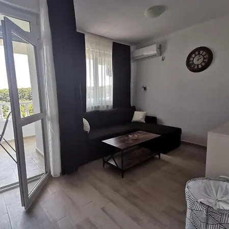 дъбрава Sinemoretz