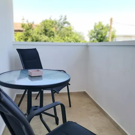 дъбрава Sinemoretz