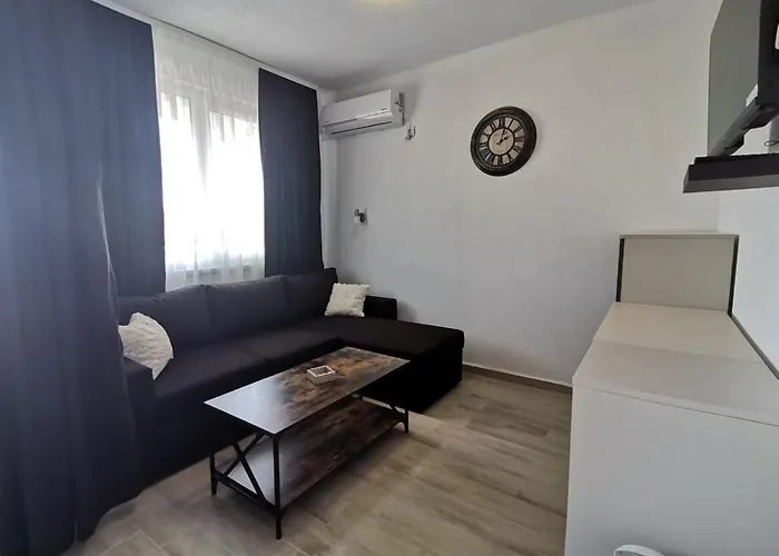 дъбрава Guest house 3*