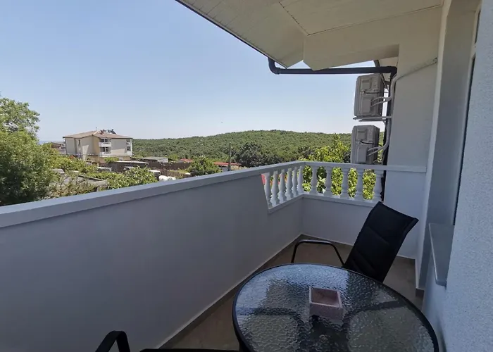 дъбрава Guest house